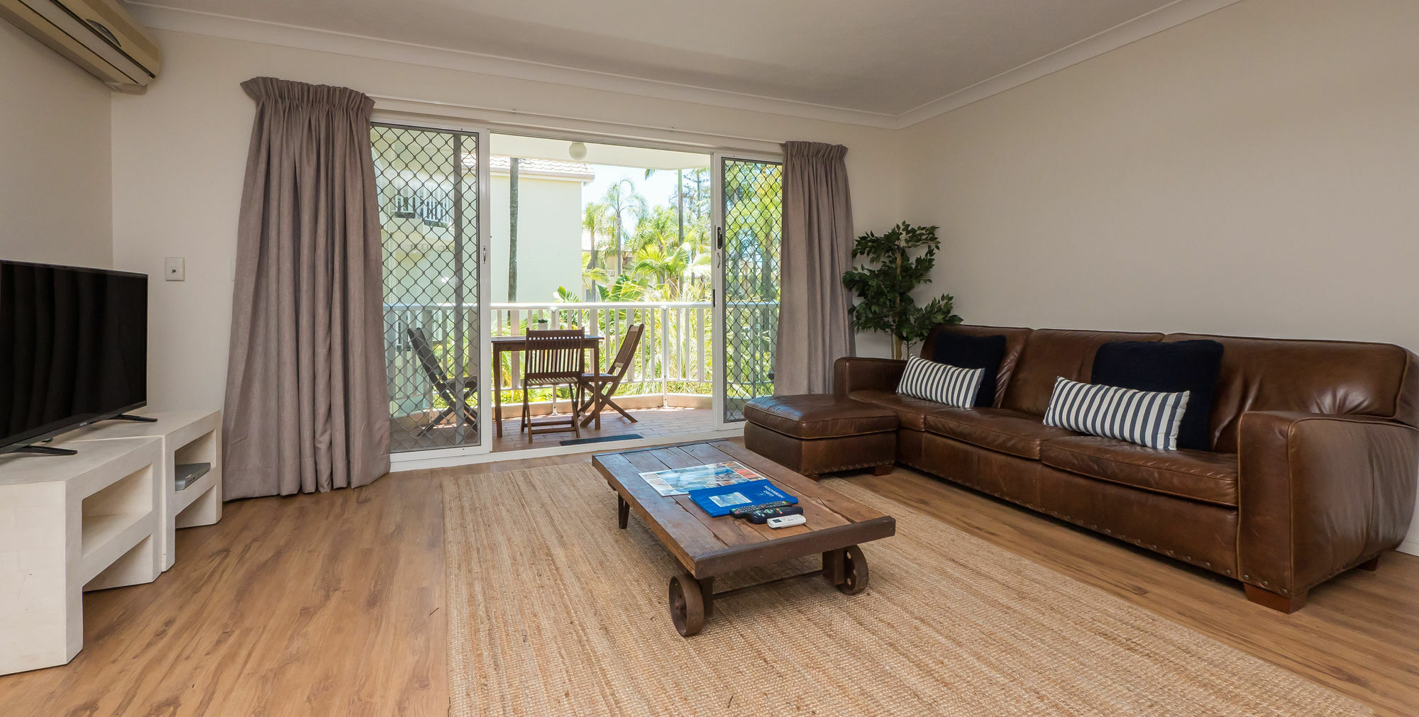 Surfers Tradewinds Otel Gold Coast Dış mekan fotoğraf